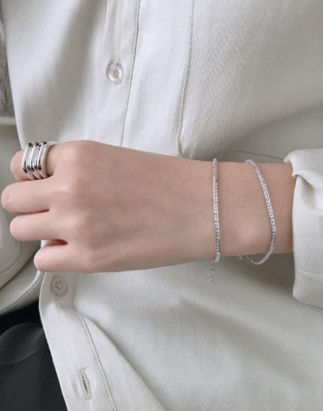 GABRIELLA Silver Chain Bracelet