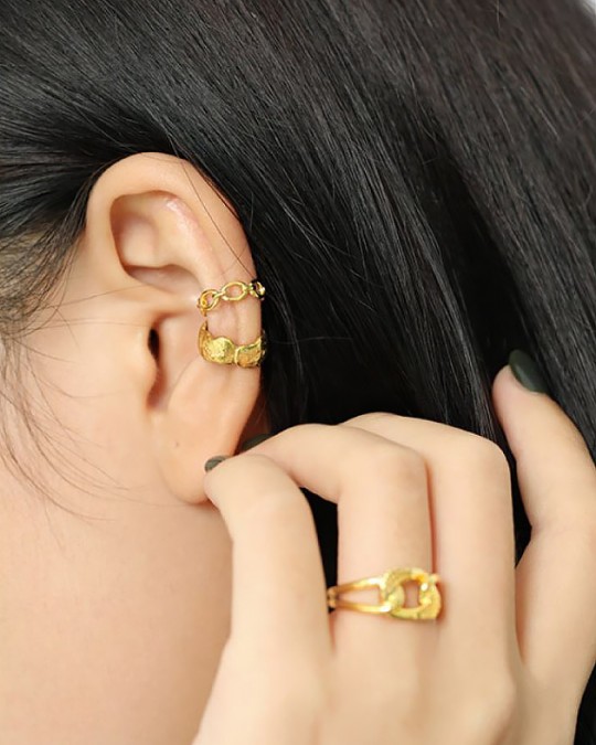 KAREN Gold Vermeil Ear Cuff