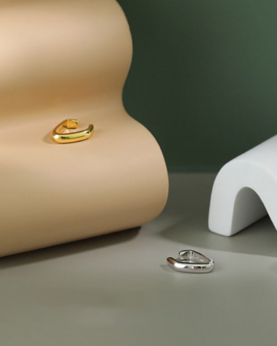 JENNA Gold Vermeil Ear Cuff