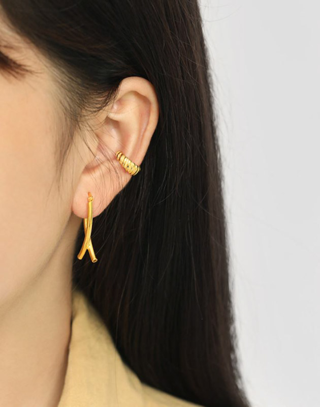 MARINA Gold Vermeil Ear Cuff
