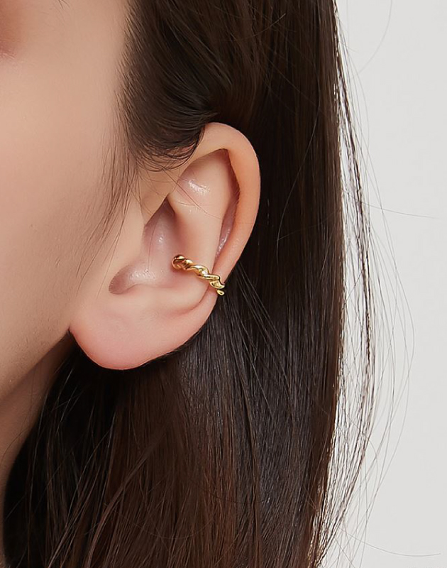MAE Gold Vermeil Ear Cuff