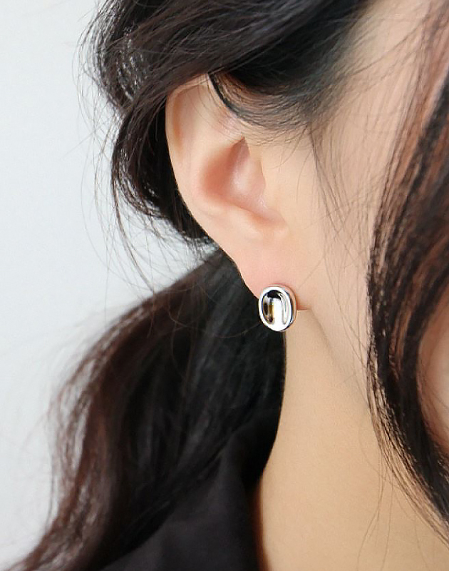 DAWN Sterling Silver Stud Earrings