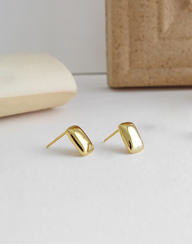 IDA Gold Vermeil Stud Earrings