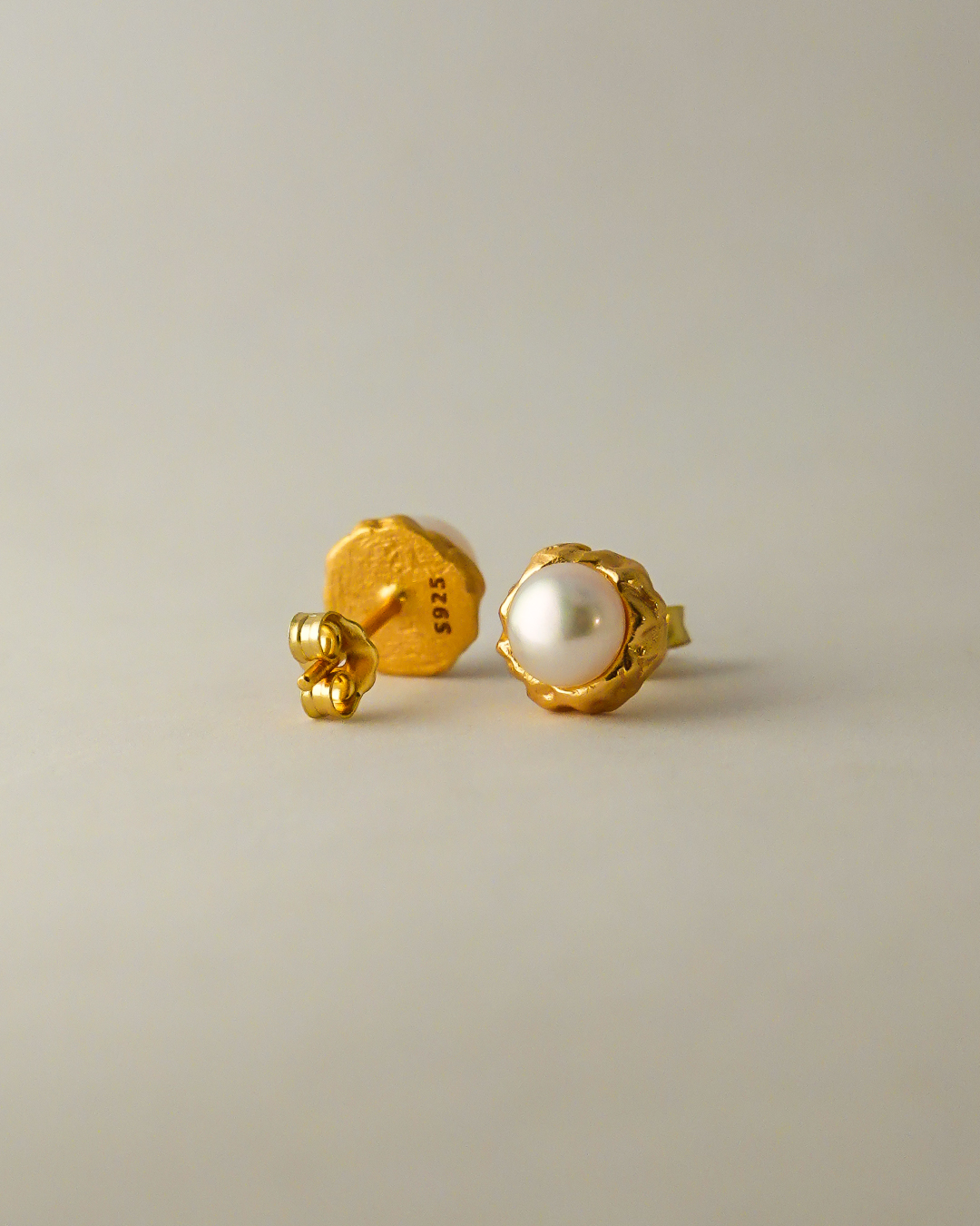 LILY Gold Pearl Stud Earrings