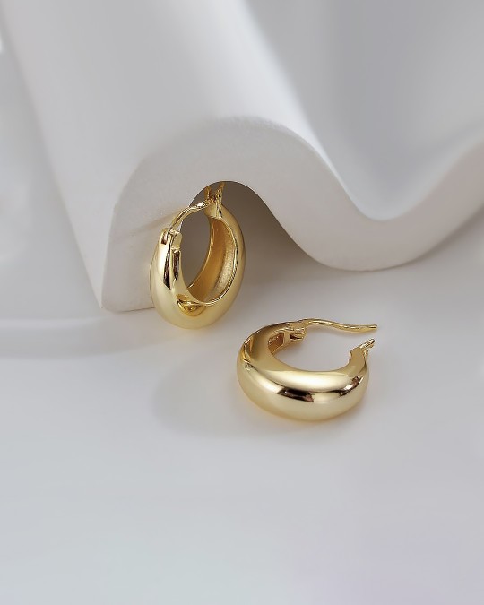 CLARA Gold Vermeil Hoop Earrings