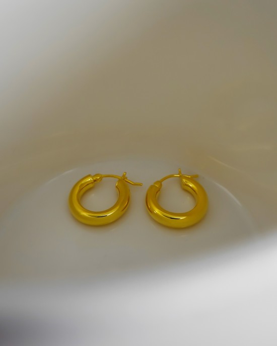 LISA Gold Vermeil Hoop Earrings