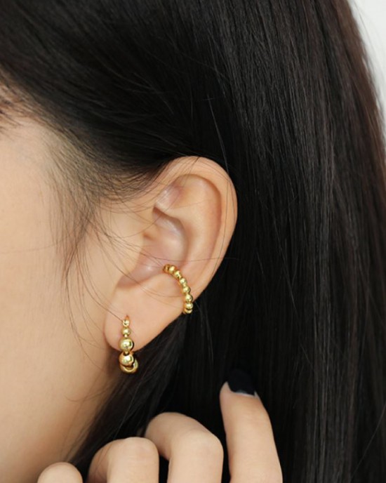 SUZY Gold Vermeil Hoop Earrings