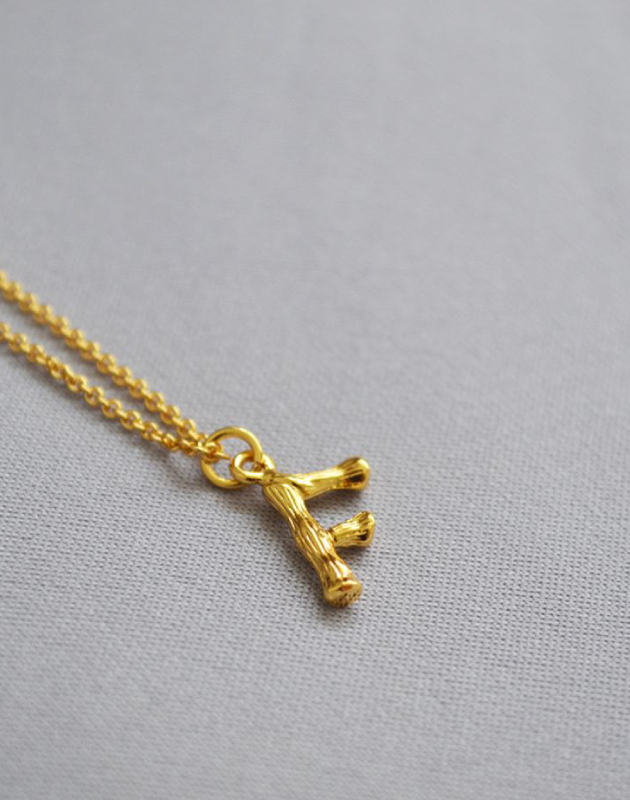 ALPHABET Necklace | Letter F