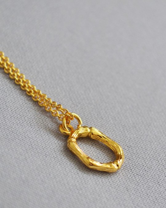 ALPHABET Necklace | Letter O