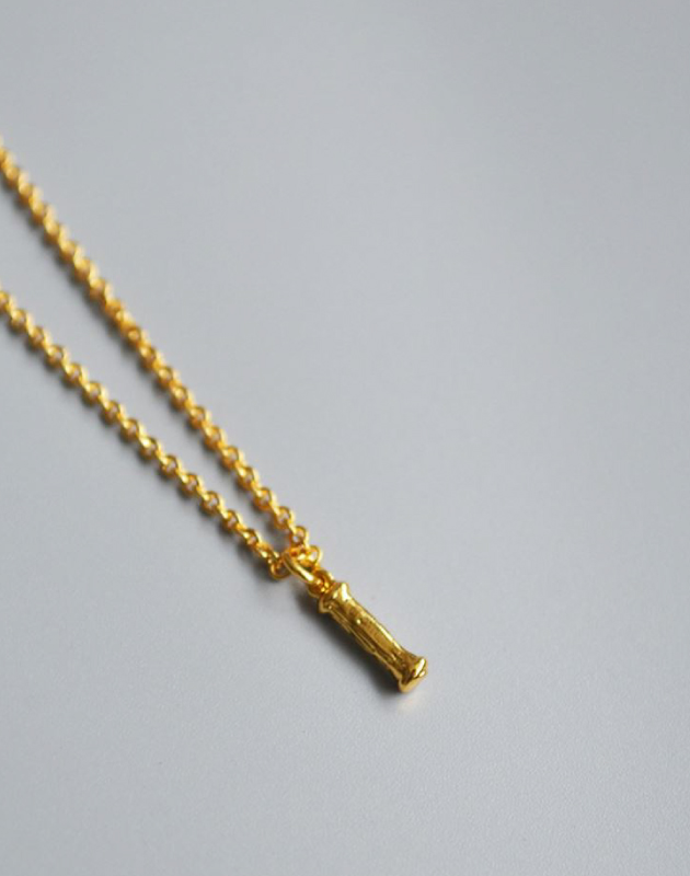 ALPHABET Necklace | Letter I
