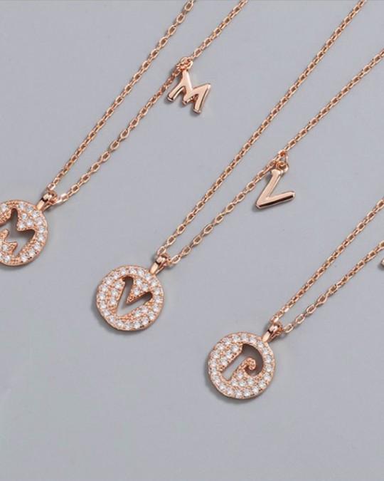 DIAMOND ALPHABET Necklace | Letter Y
