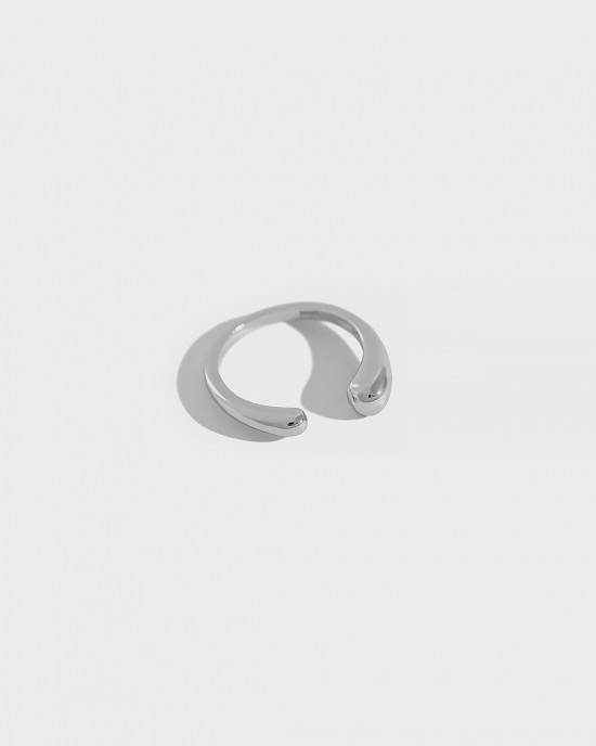 BROOK Sterling Silver Ring 