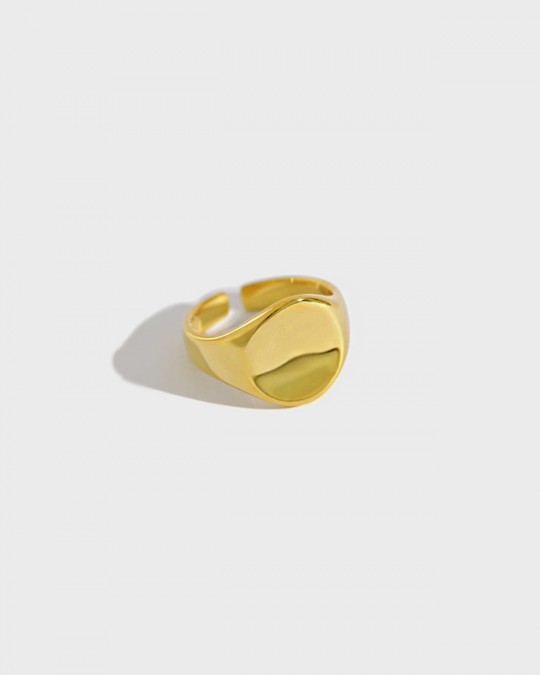 MAUD Gold Vermeil Signet Ring 